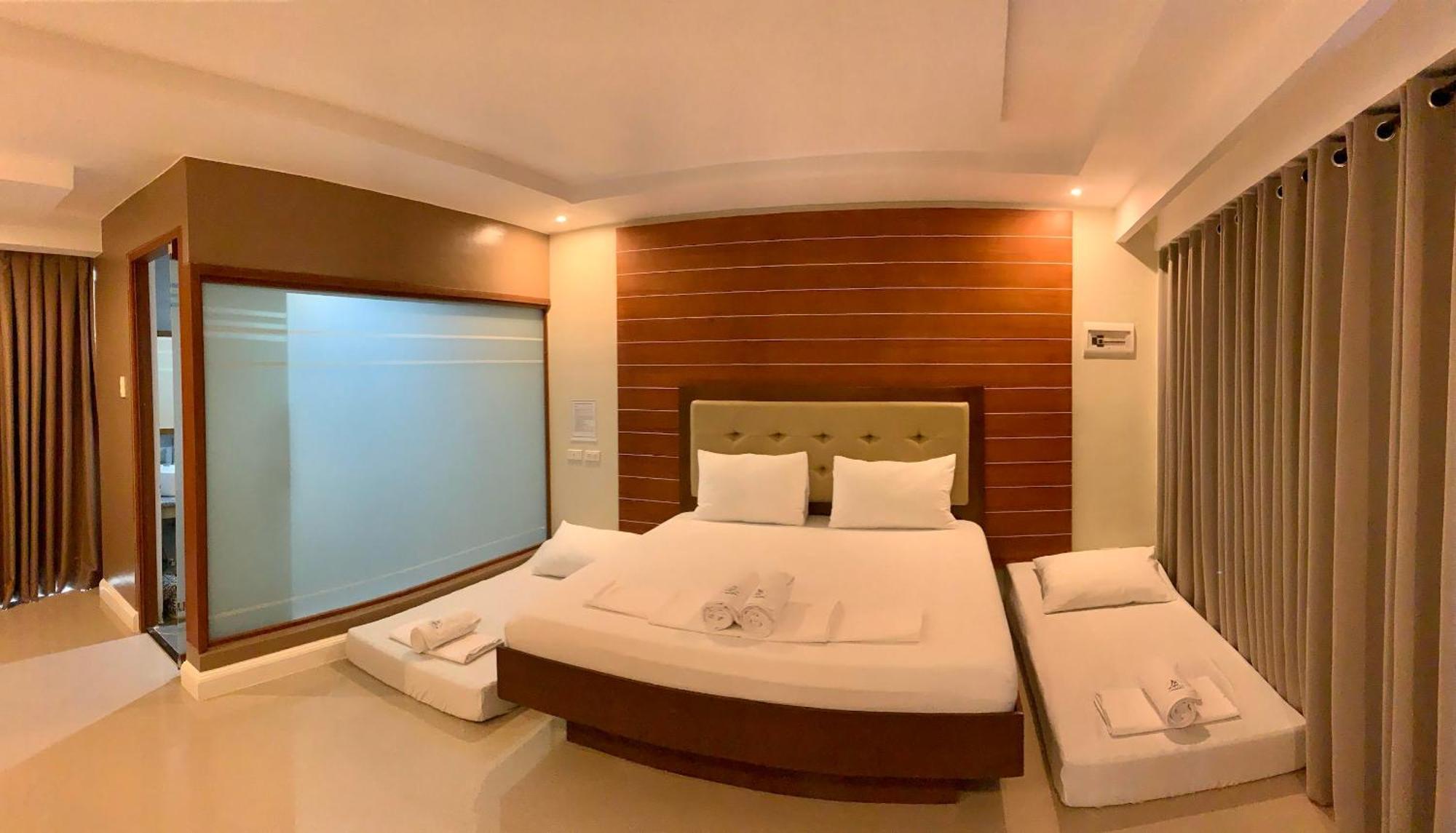 Panglao Alona Suites Bolod  Екстериор снимка